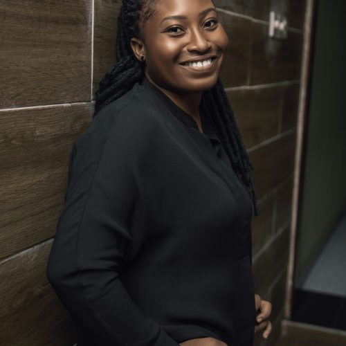 jeffrey-okyere-A1XjxGLffGM-unsplash Professional women